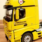 Dunlop_Actros1